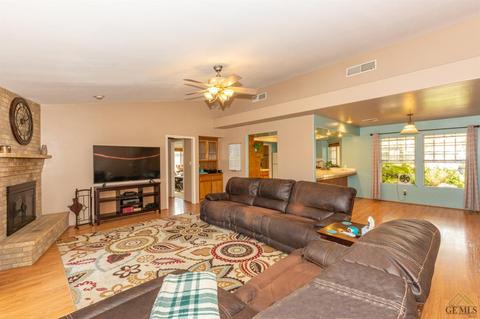 3914 Clancy Ct, Bakersfield, CA 93311 photo 6