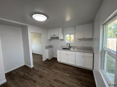 1612 4th St, Wasco, CA 93280 photo 8
