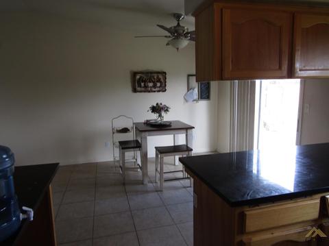 282 Fuller St, Shafter, CA 93263 photo 8