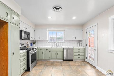 21420 Santa Barbara Dr, Tehachapi, CA 93561 photo 10