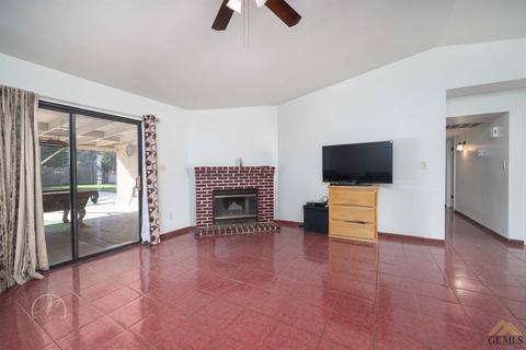 413 Stable Ave, Bakersfield, CA 93307 photo 8