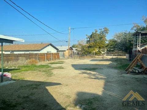 718 Pierce St, Taft, CA 93268 photo 16