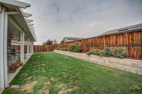 9320 Red Pine Dr, Shafter, CA 93263 photo 17