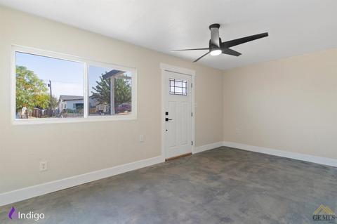 421 Naylor Ave, Taft, CA 93268 photo 4