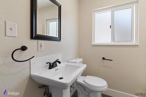 421 Naylor Ave, Taft, CA 93268 photo 15