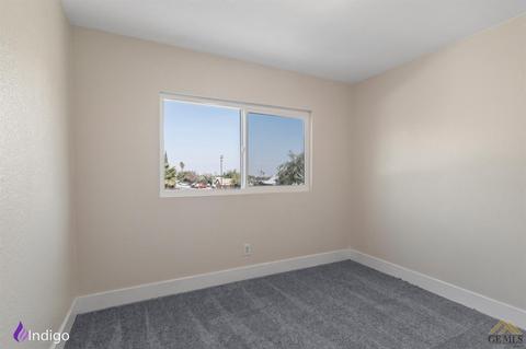 421 Naylor Ave, Taft, CA 93268 photo 11