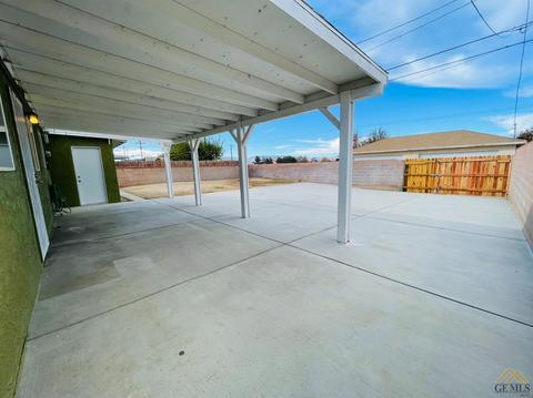 44009 Carolside Ave, Lancaster, CA 93535 photo 5