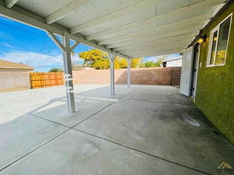 44009 Carolside Ave, Lancaster, CA 93535 photo 4