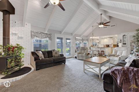 10907 Dee Dee Ave, Bakersfield, CA 93312 photo 6