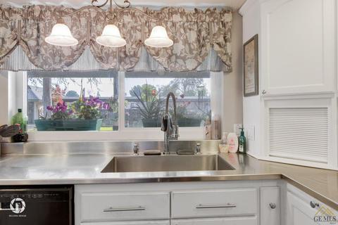10907 Dee Dee Ave, Bakersfield, CA 93312 photo 14