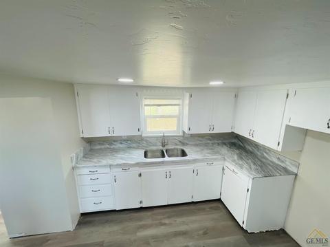 18822 Beech Ave, Shafter, CA 93263 photo 3