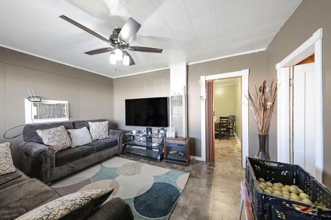 773 Poso Dr, Wasco, CA 93280 photo 5