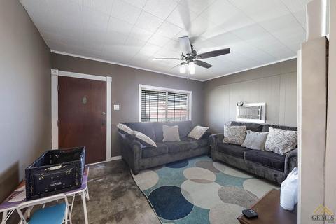 773 Poso Dr, Wasco, CA 93280 photo 4