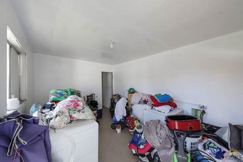 773 Poso Dr, Wasco, CA 93280 photo 14