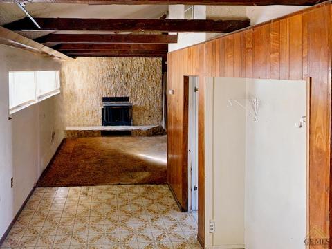 201 Warren St, Taft, CA 93268 photo 11
