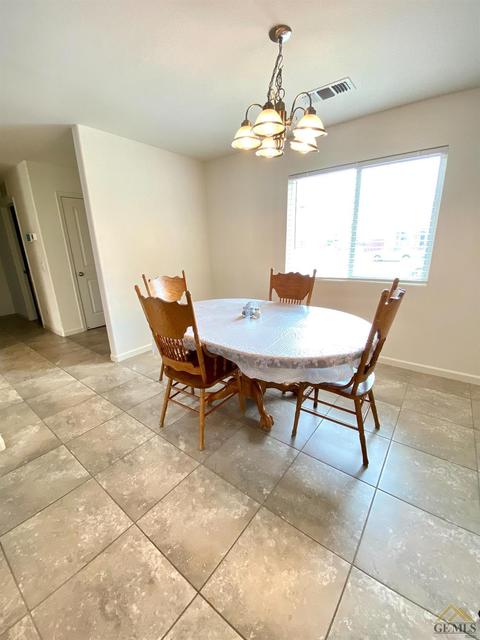 5804 Esmerelda Ave, Bakersfield, CA 93313 photo 9