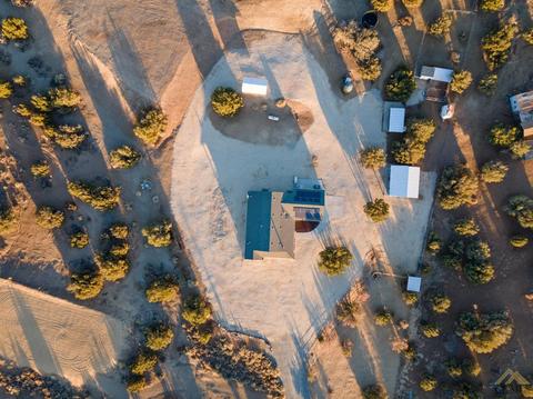 24608 Transvaal Rd, Tehachapi, CA 93561 photo 5