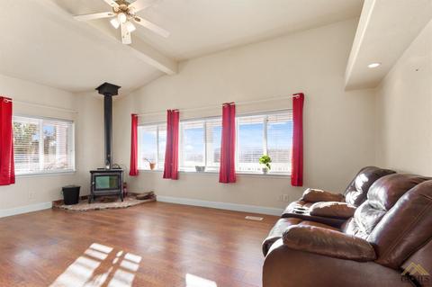 24608 Transvaal Rd, Tehachapi, CA 93561 photo 11