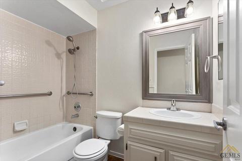 1330 S Green St, Tehachapi, CA 93561 photo 15