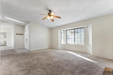 1330 S Green St, Tehachapi, CA 93561 photo 4