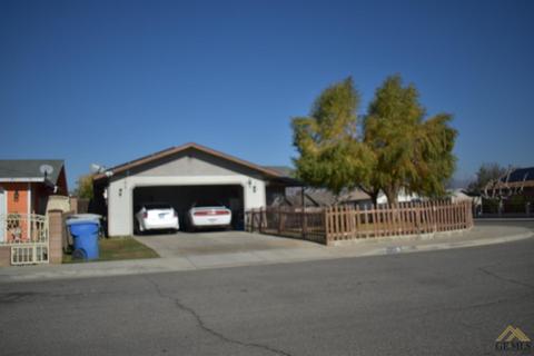 900 Schipper St, Arvin, CA 93203 photo 6