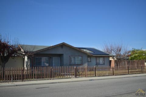 900 Schipper St, Arvin, CA 93203 photo 1
