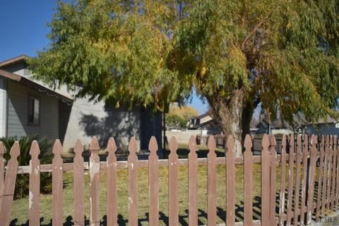 900 Schipper St, Arvin, CA 93203 photo 8