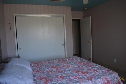 900 Schipper St, Arvin, CA 93203 photo 16