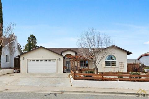 1085 Hickory Ave, Tehachapi, CA 93561 photo 6