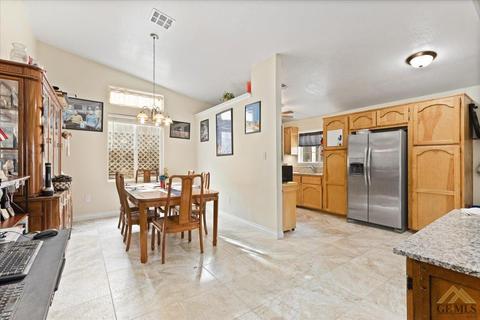 1085 Hickory Ave, Tehachapi, CA 93561 photo 14