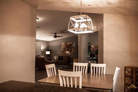 507 Aussie Ave, Bakersfield, CA 93307 photo 5