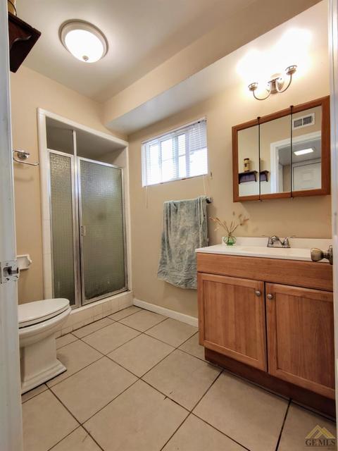 633 Varsity Ave, Arvin, CA 93203 photo 23