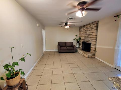 633 Varsity Ave, Arvin, CA 93203 photo 15