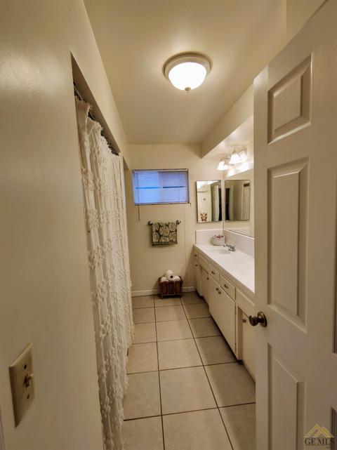 633 Varsity Ave, Arvin, CA 93203 photo 10