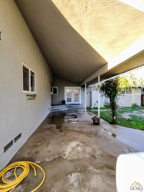 633 Varsity Ave, Arvin, CA 93203 photo 32