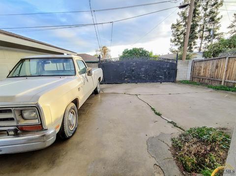 633 Varsity Ave, Arvin, CA 93203 photo 28