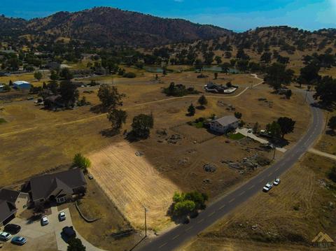 28320 Burning Tree Dr, Tehachapi, CA 93561 photo 3