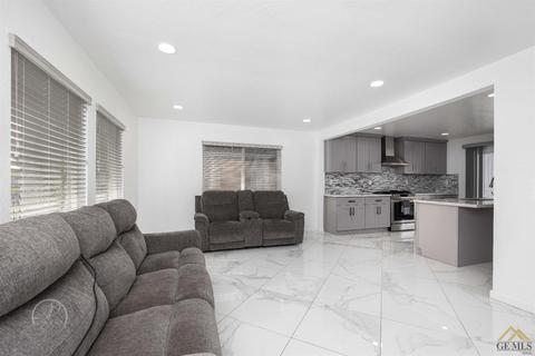 2332 9th Pl, Wasco, CA 93280 photo 5