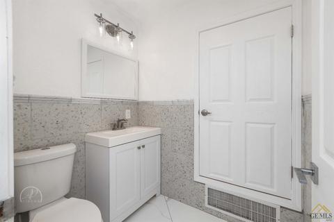 2332 9th Pl, Wasco, CA 93280 photo 16
