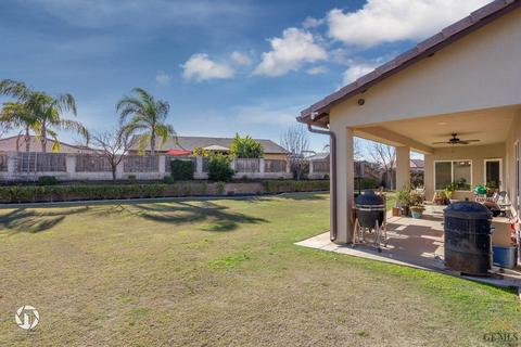 10405 Bluffshadow Dr, Bakersfield, CA 93306 photo 32