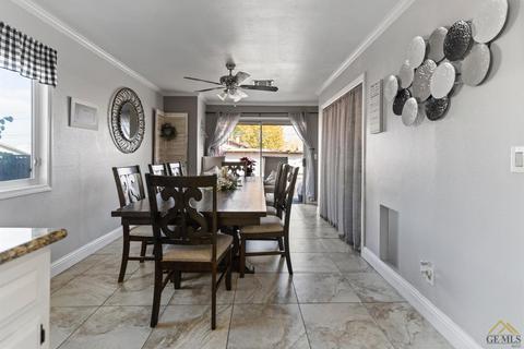 714 Pierce St, Taft, CA 93268 photo 12