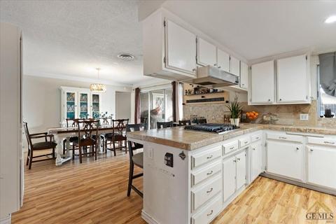 6309 Devon Dr, Bakersfield, CA 93309 photo 9