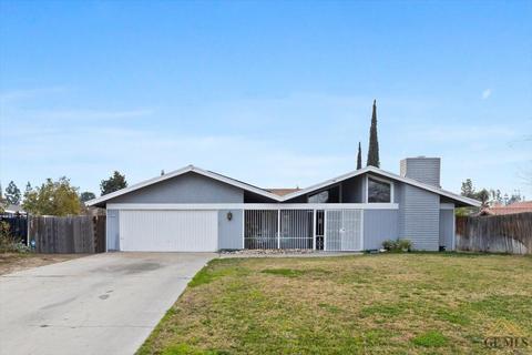 6309 Devon Dr, Bakersfield, CA 93309 photo 2