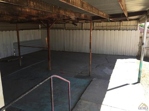 500 Tyler St, Taft, CA 93268 photo 21