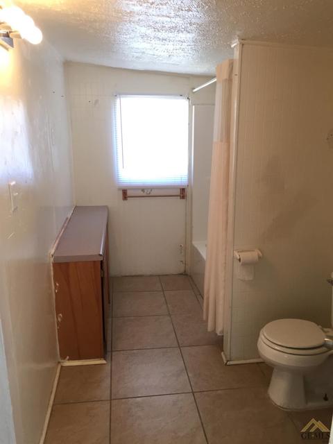 500 Tyler St, Taft, CA 93268 photo 13