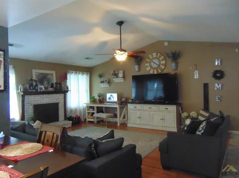 1775 E Cypress Ave, Tulare, CA 93274 photo 5