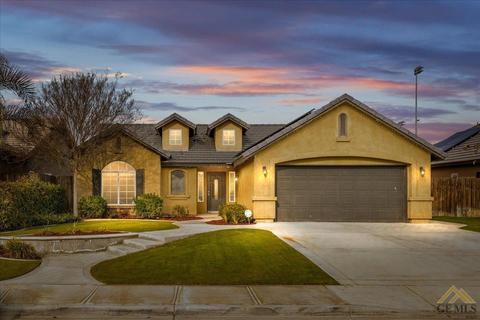 13504 Deerlodge Ct, Bakersfield, CA 93314 photo 1
