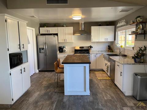 316 E San Emidio St, Taft, CA 93268 photo 8