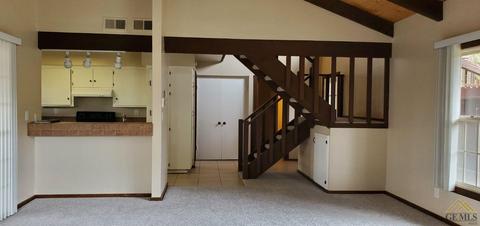 97 Meadow Lakes Dr, Tehachapi, CA 93561 photo 9
