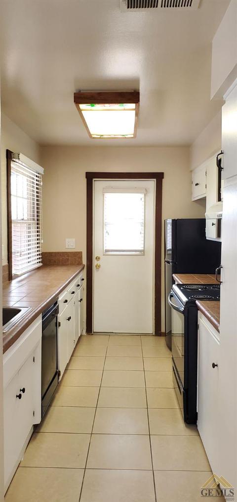 97 Meadow Lakes Dr, Tehachapi, CA 93561 photo 21